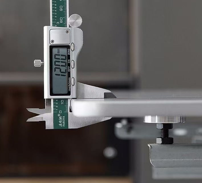 Armani Extension Dining Table 1.2m-1.6m