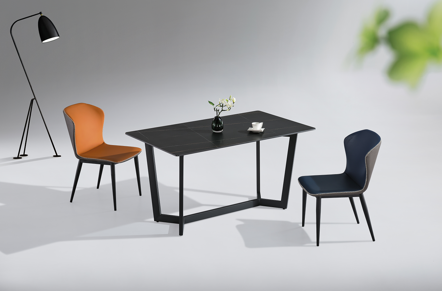 Ultra 1.4m Dining Table