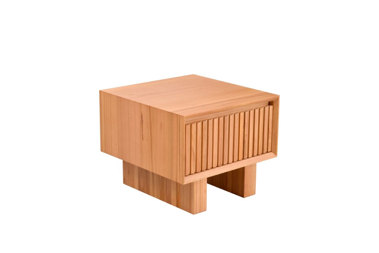 Prince Lamp/Side Table