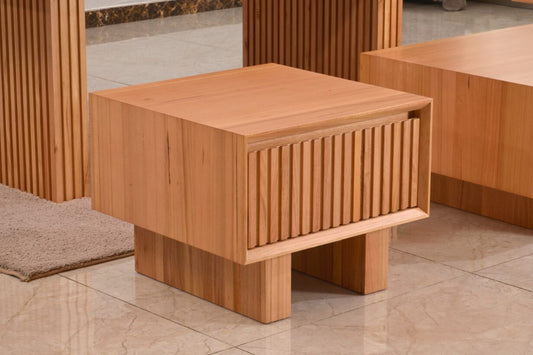 Prince Lamp/Side Table